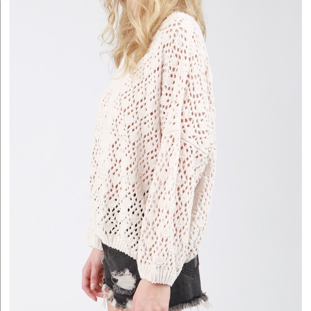 LAST  Trellis Off White Chenille Pullover - Picture 7 of 8